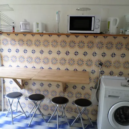 Holidays 1 Apartman *